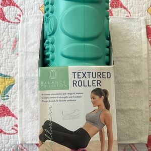 Balance Collection Teal Textured Roller